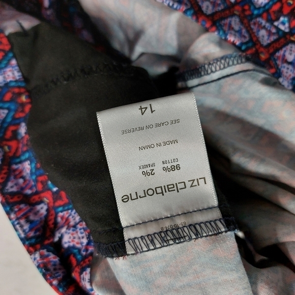 Liz Claiborne Bright Multicolored Printed Classic Shorts Size 14 - Picture 7 of 7